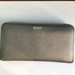 KATE SPADE Newbury Lane Silver Wallet